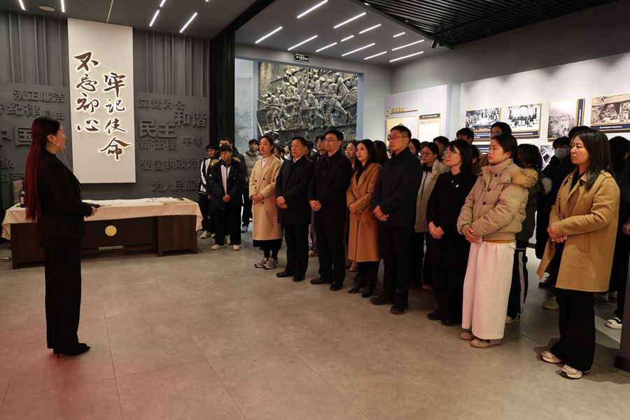 紅色基因潤(rùn)初心     ------新鄉(xiāng)職業(yè)技術(shù)學(xué)院與長(zhǎng)垣烹飪職業(yè)技術(shù)學(xué)院開(kāi)展革命傳統(tǒng)教育實(shí)踐活動(dòng)